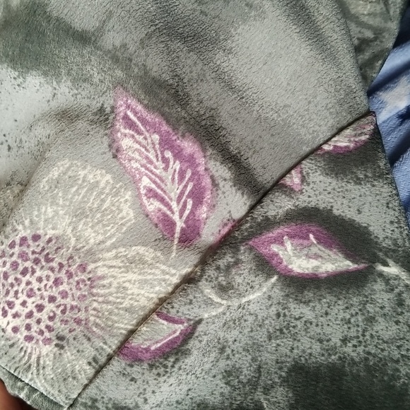 Vintage green and purple floral witchy blouse - Picture 7 of 7